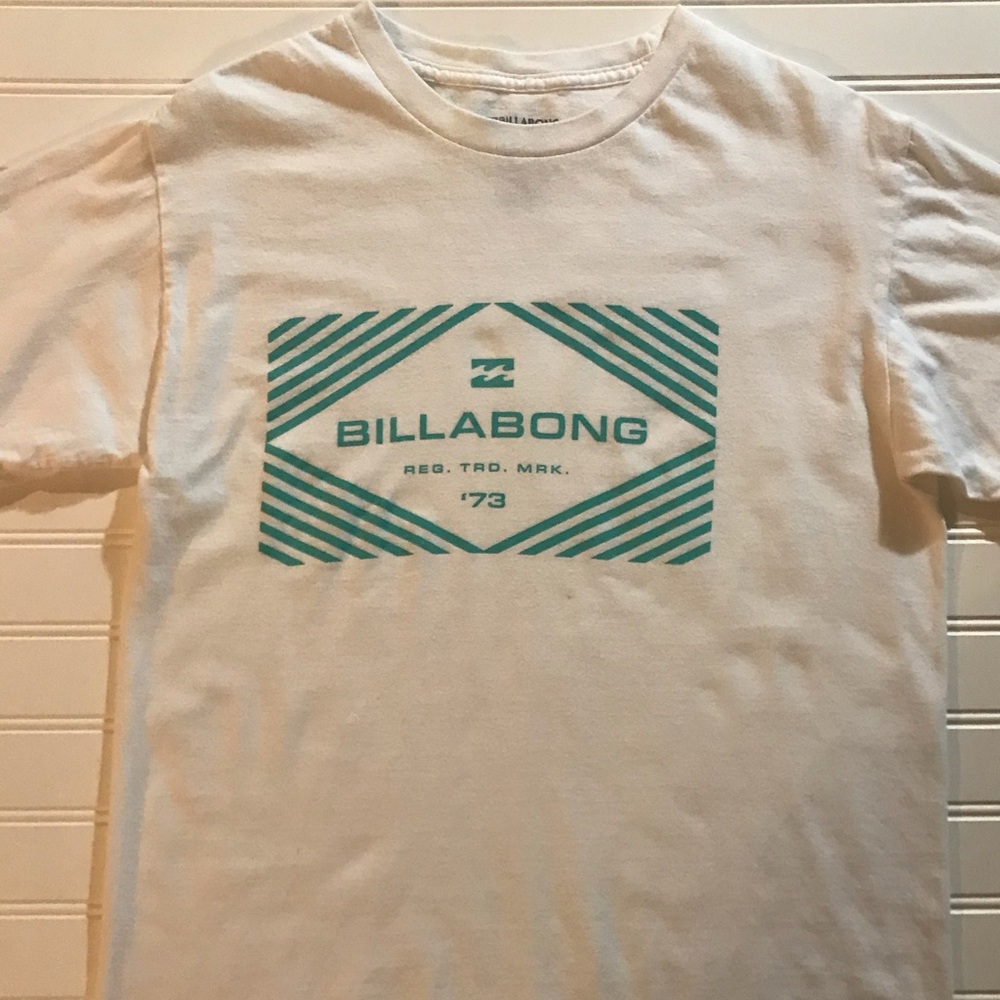 Billabong T-Shirt-Men’s Small